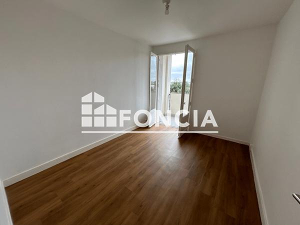 Location Appartement 5 pièces 87.12 m² - 228 RUE DE SUZON Talence 33400