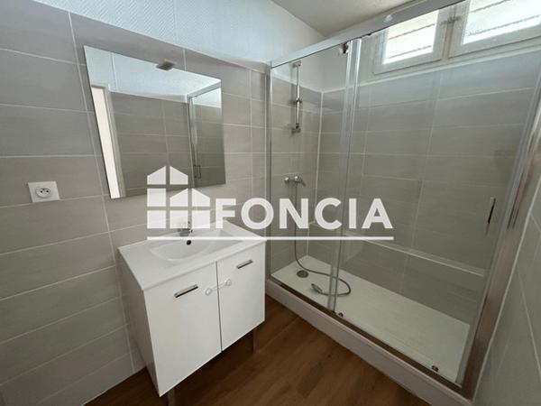 Location Appartement 5 pièces 87.12 m² - 228 RUE DE SUZON Talence 33400