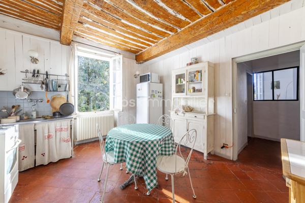 Maison en pierre de 151 m²