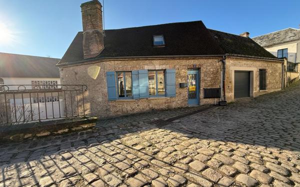 Maison à louer    4 pièces • 96 m2 Laon