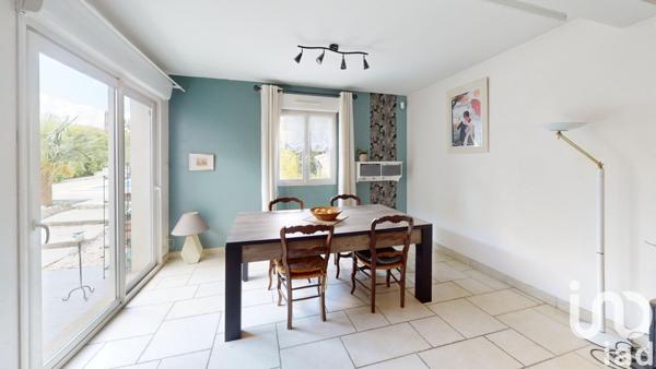 Maison à vendre 7 pièces 140 m² Saint-Cyr-sur-Loire