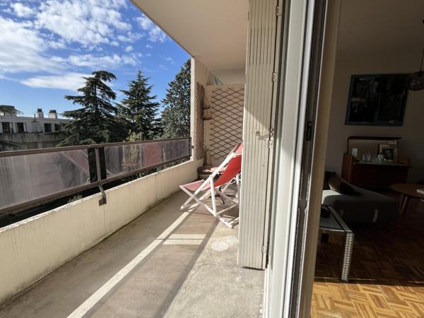 Appartement 3 pièce(s) 2 chambre(s) 73.66 m²