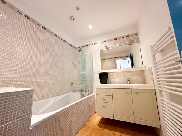 MEZE PORT appartement T4 meublé 103m² avec terrasse