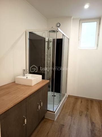 Maison de village de 85 m²