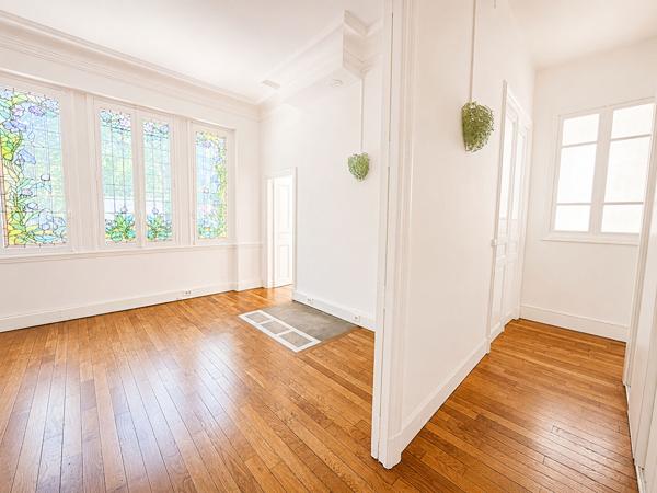 TOULOUSE - Les Chalets- Bureaux de 95.4m² avec cave et terrasse de 20.3 m² , Toulouse