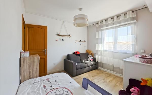 Maison à vendre    4 pièces • 118,80 m2 Toulouse