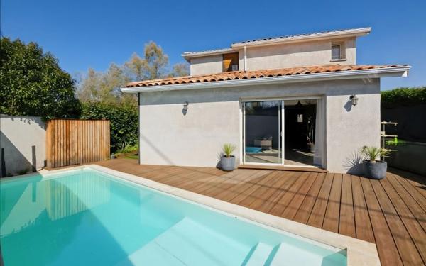 Maison à vendre    4 pièces • 118,80 m2 Toulouse