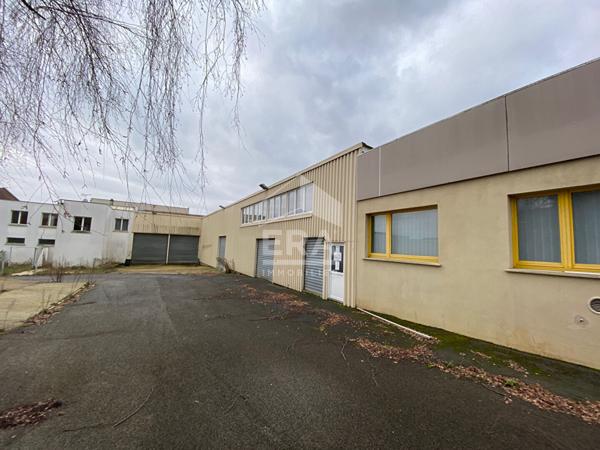 Immeuble Saint Quentin 1200 m2