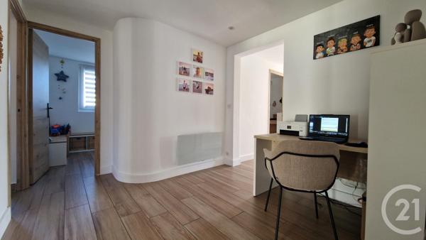 Maison à vendre  5 pièces - 119,93 m2 ST VICTORET - 13