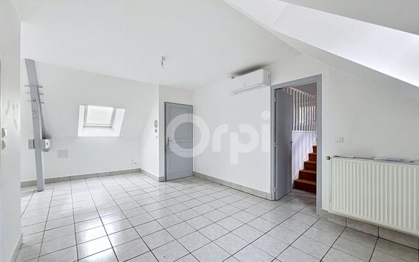 Appartement à louer    3 pièces •  Pazayac
