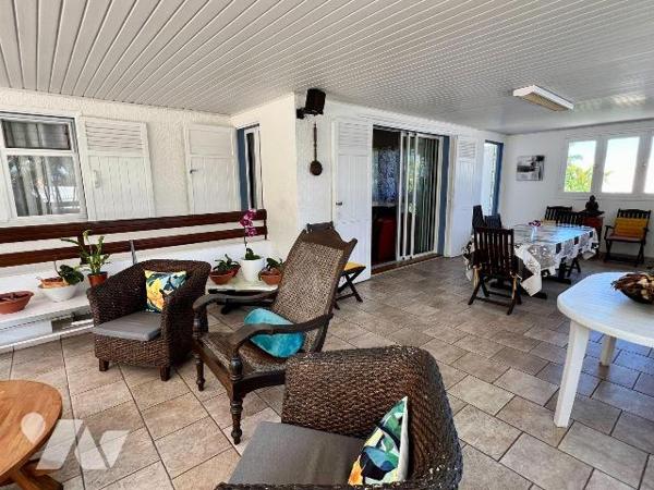 Maison à vendre à Saint-Pierre (97410) 

Charmante maison familiale située à Saint-Pierre, da...