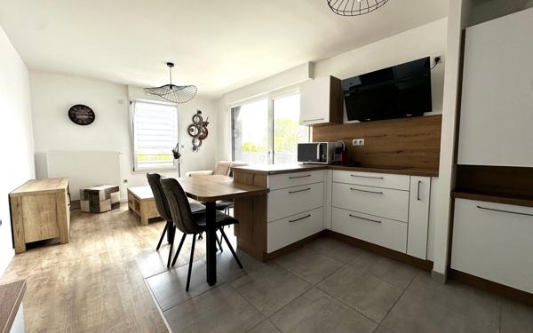 Appartement à vendre    3 pièces • 62 m2 Saint-Max