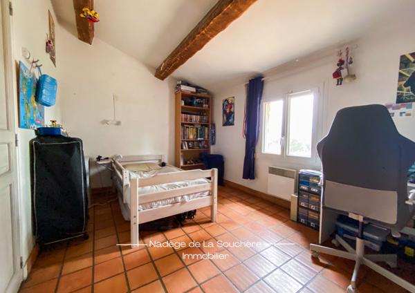 Fuveau (13710) À vendre – Belle maison familiale avec piscine à Fuveau