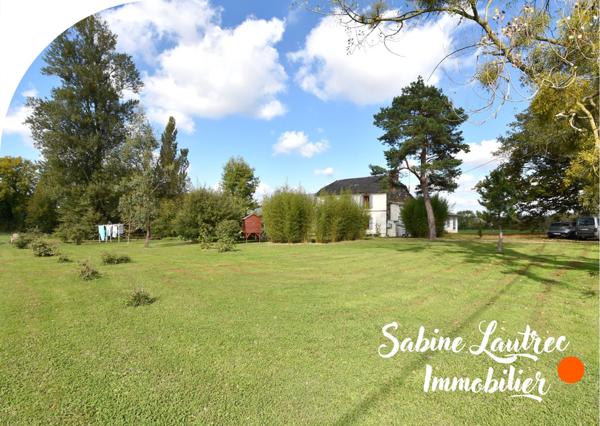 Albi (81000) Charmante maison en pierre, restaurée, au calme, sur près de 3 hectares 25 min d’Albi