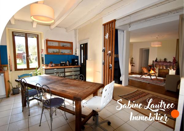 Albi (81000) Charmante maison en pierre, restaurée, au calme, sur près de 3 hectares 25 min d’Albi