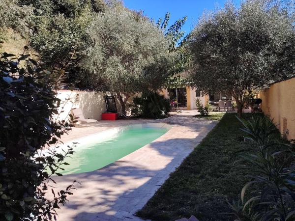 La valentine (13011) Charmant BAS DE VILLA Rénové avec Jardin et Piscine à Saint Menet/La Valentine