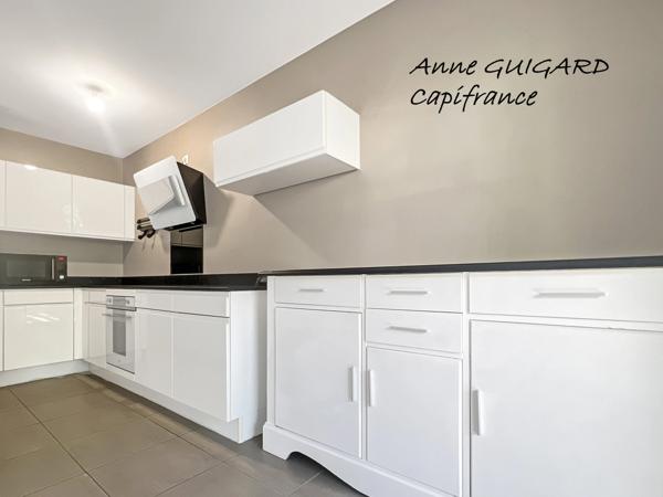 VALLEIRY (74) - APPARTEMENT 3 PIECES EN REZ DE JARDIN EXPOSE SUD-OUEST AVEC GARAGE AU CALME