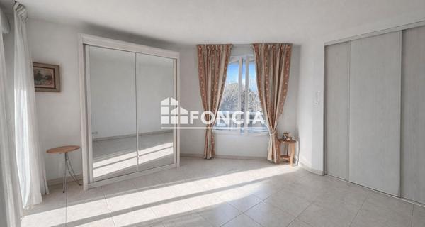 À vendre Appartement 3 pièces 66.6 m² - Saint-raphaël 83700