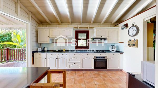 Vue mer, piscine & charme bois à Sainte-Marie