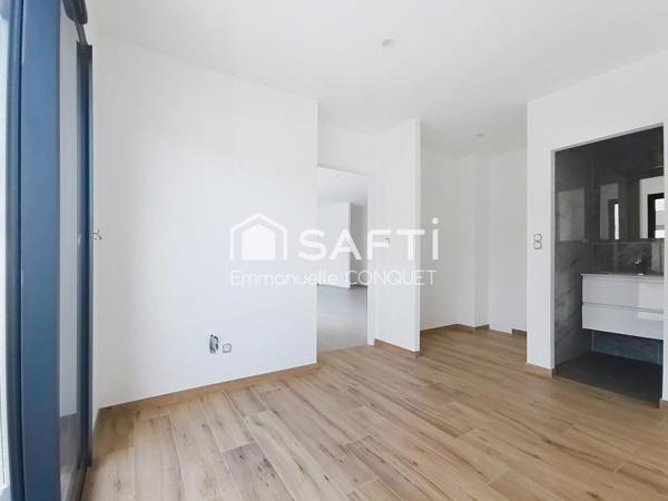 Maison neuve de 104 m², 3 chambres avec garage et piscine