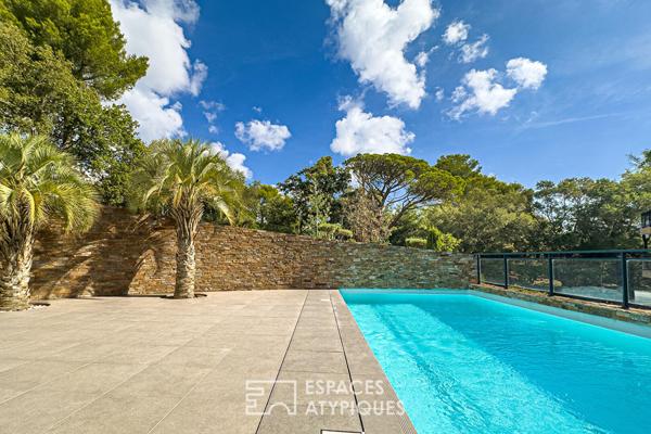 Appartement avec terrasse sur pinède et piscine