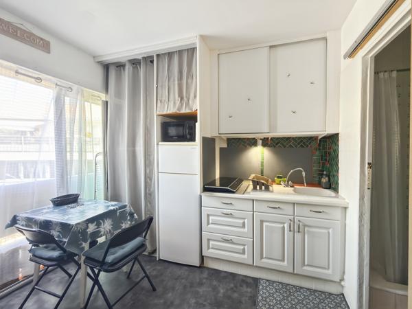 Studio refait à neuf à 200 m des thermes — Idéal investissement curistes