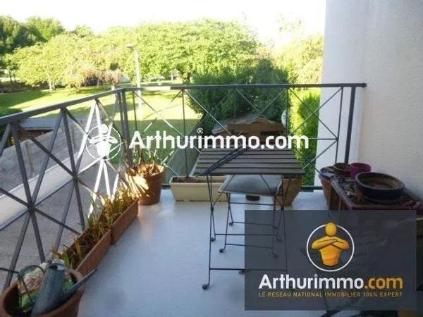 Location                                                      Appartement
                        
                     3 pièces                      65 m2                     à Moissy-Cramayel
