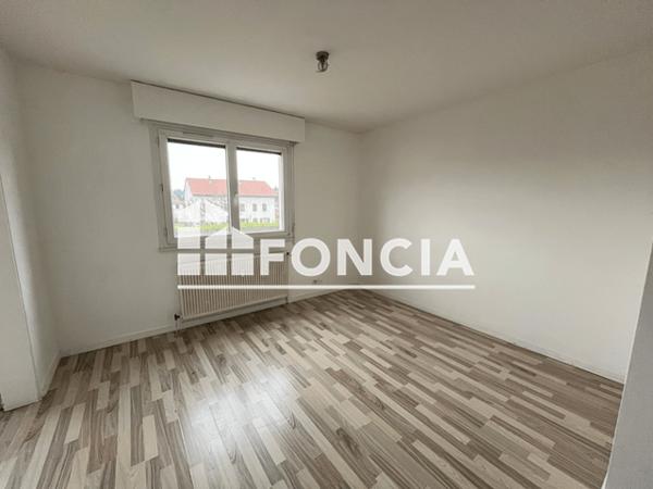 Location Studio 32.37 m² - 65 AVENUE DE GENEVE Douvaine 74140