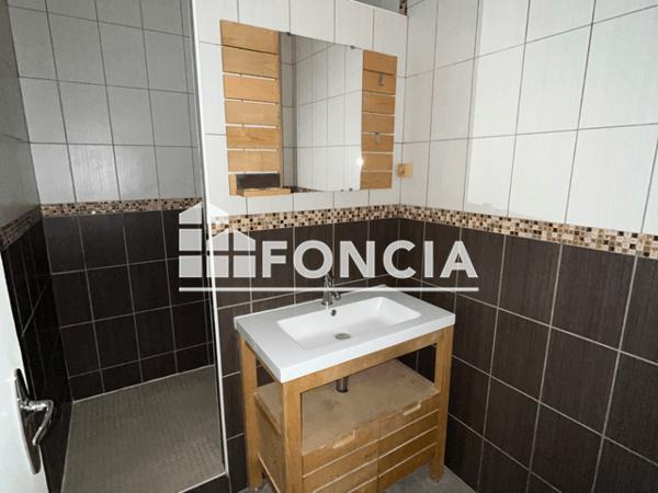 Location Studio 32.37 m² - 65 AVENUE DE GENEVE Douvaine 74140