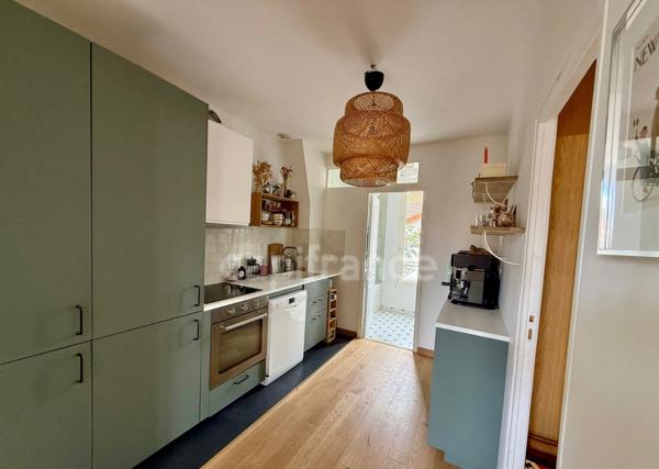 LA GARENNE-COLOMBES - QUARTIER PLAISANCE | 3 PIECES TRAVERSANT | 62m² | CHARME & LUMINOSITE