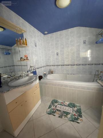 Maison à vendre à Saint-Mathurin en Vendée (85150), ref : 85072-1122