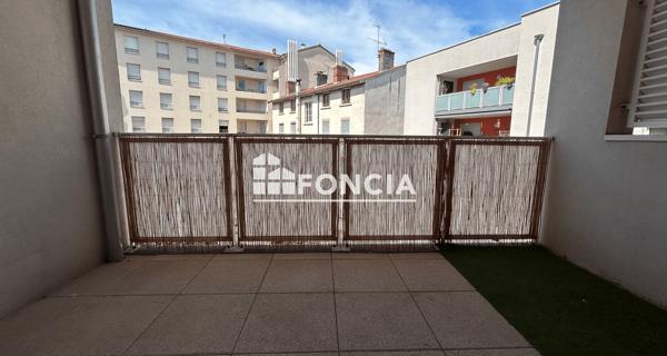 Location Appartement 3 pièces 64.1 m² - Lyon 69007