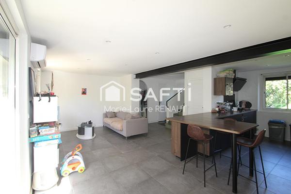 Maison avec jardin - 3 chambres - Bureau - Dépendances - Proche centre-ville