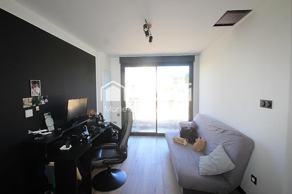 Maison avec jardin - 3 chambres - Bureau - Dépendances - Proche centre-ville