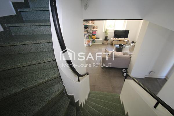 Maison avec jardin - 3 chambres - Bureau - Dépendances - Proche centre-ville