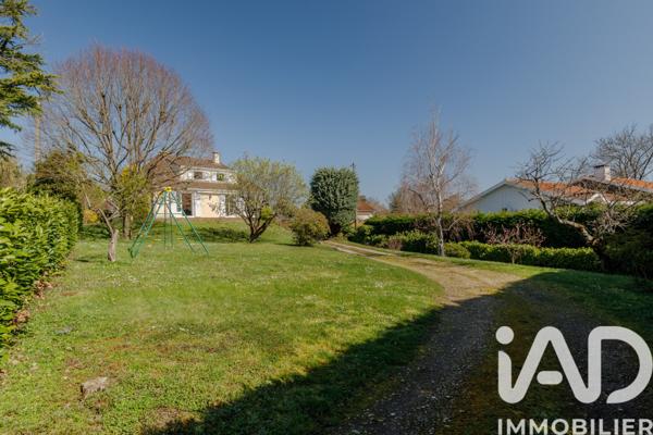 Maison à vendre 6 pièces 143 m² Craponne