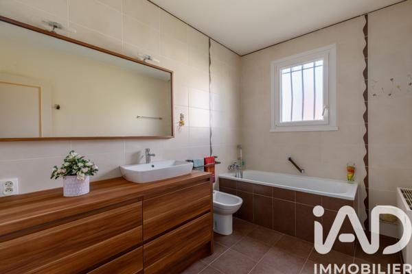 Maison à vendre 6 pièces 143 m² Craponne