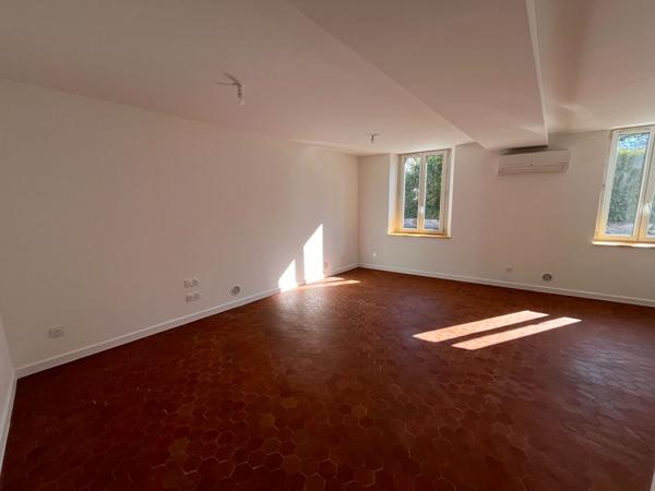 Maison 3 pièce(s) 77.51 m2