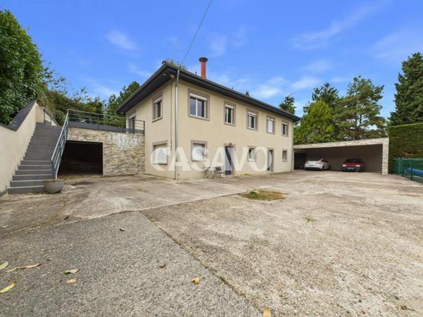 Vente Maison 9 pièces de 270m² - 38200 Vienne