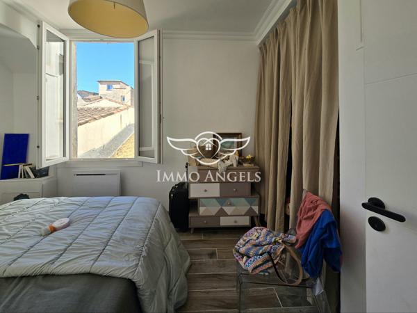 T3 + bureau “clés en main” – Charme ancien – Montpellier centre-ville