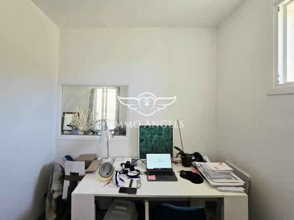 T3 + bureau “clés en main” – Charme ancien – Montpellier centre-ville