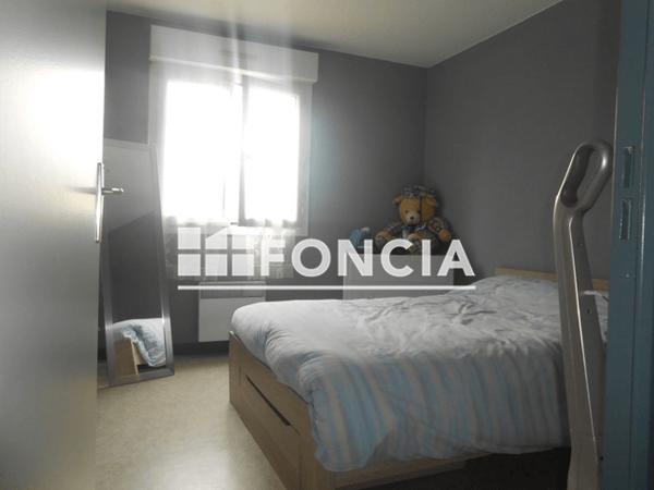 Location Appartement 2 pièces 35.26 m² - 93-99 RUE CHARLES LEGENDRE - BAT C Limoges 87000