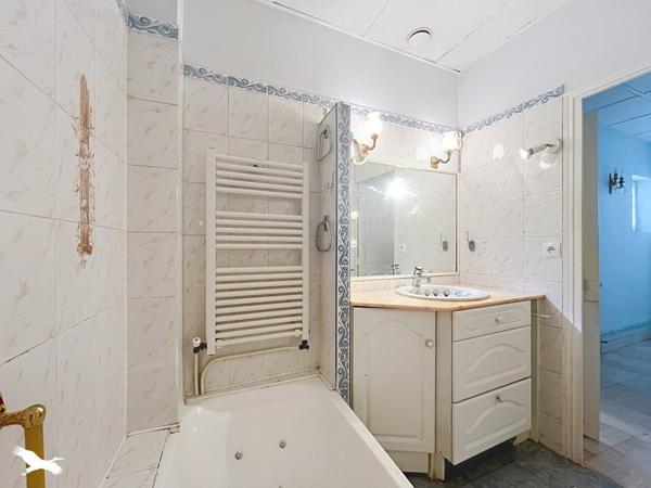 Maison 399 087 € Tours 8 p 162 m² DPE E