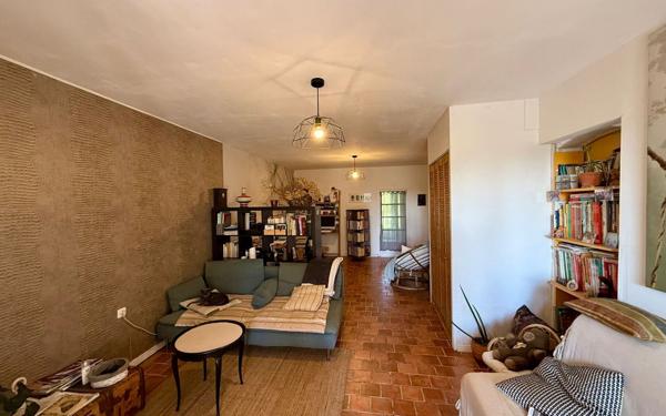 Maison à vendre    5 pièces •  Montfort-en-Chalosse