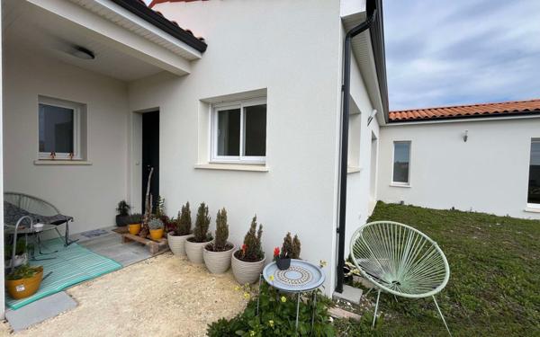 Maison à vendre    4 pièces • 98 m2 Semussac