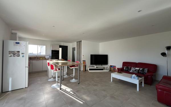 Maison à vendre    4 pièces • 98 m2 Semussac