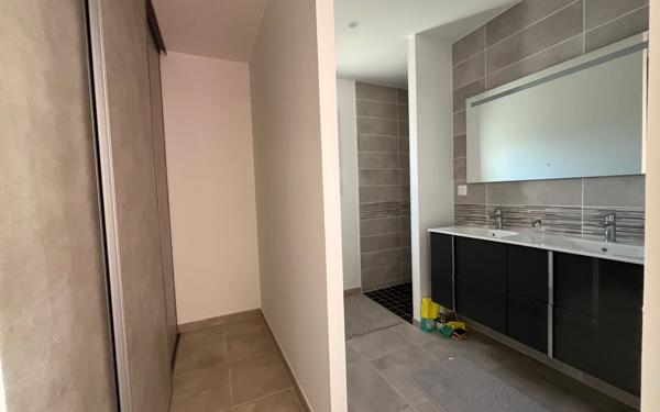 Maison à vendre    4 pièces • 98 m2 Semussac