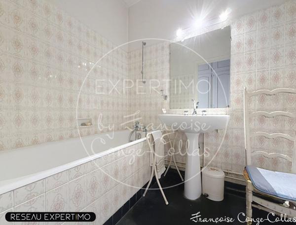 Versailles (78000) Grand appartement familial de 155m2 traversant 4/5 chambres