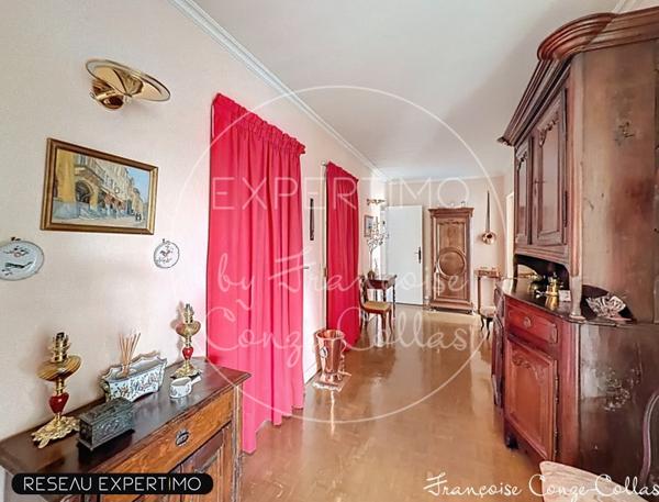 Versailles (78000) Grand appartement familial de 155m2 traversant 4/5 chambres