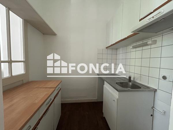 Location Appartement 3 pièces 52.37 m² - 14 16 RUE MAGENTA Poitiers 86000